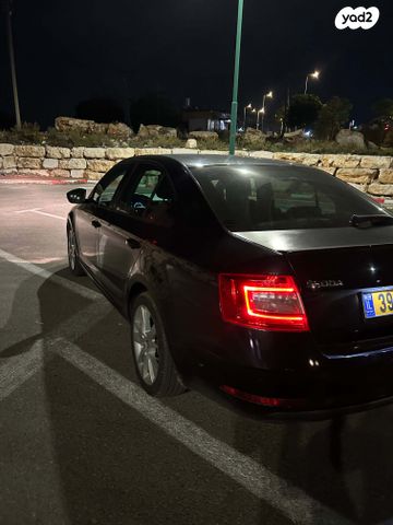 סקודה אוקטביה