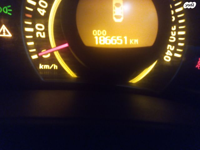 מודעת רכב טויוטה קורולה