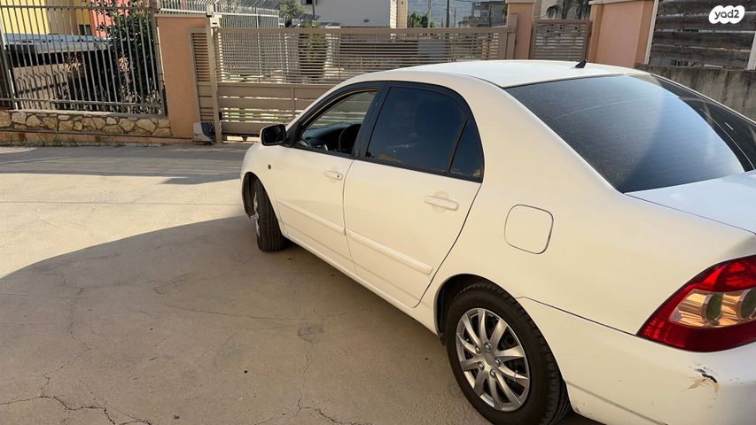 טויוטה קורולה