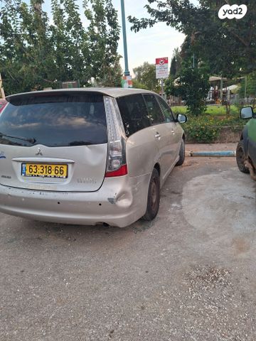 מיצובישי גרנדיס