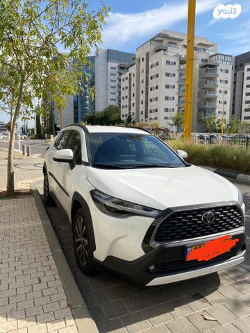 טויוטה קורולה קרוס