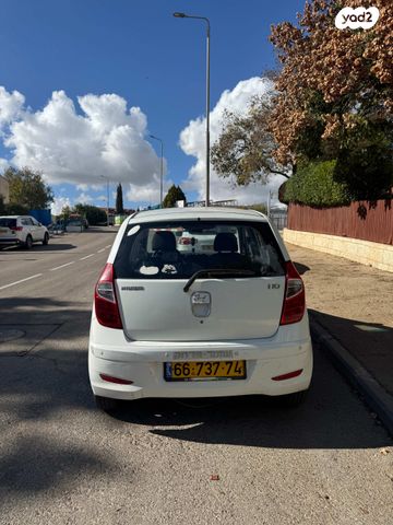 יונדאי i10