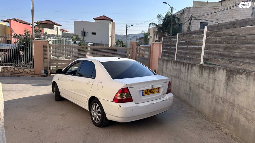 טויוטה קורולה