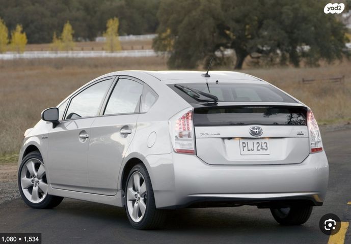 מודעת רכב טויוטה פריוס