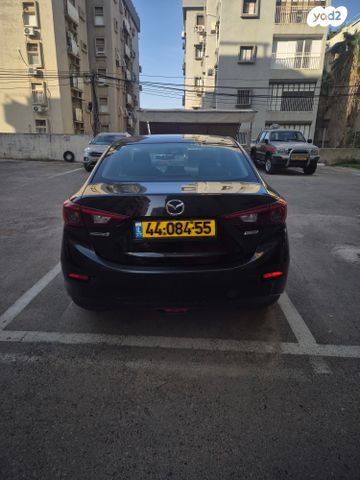 מאזדה 3