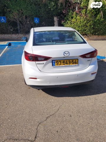 מאזדה 3