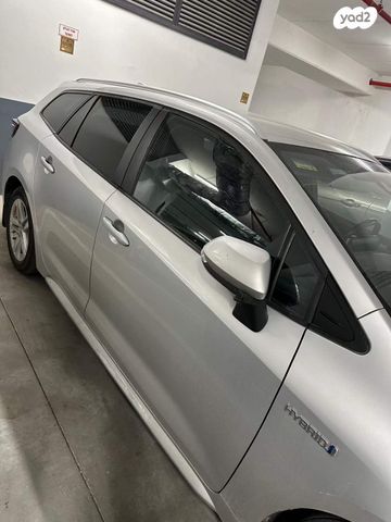 טויוטה קורולה