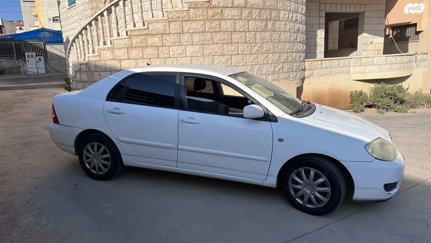 טויוטה קורולה