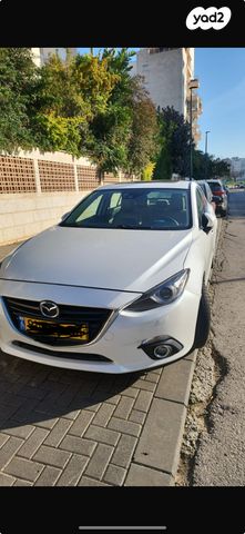מודעת רכב מאזדה 3