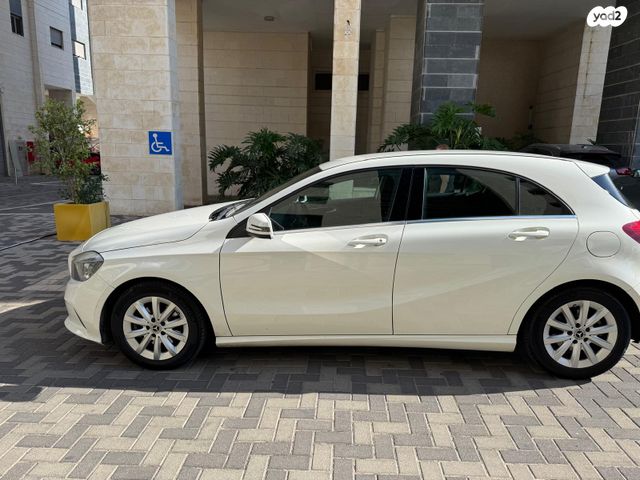 מודעת רכב מרצדס-בנץ A-class