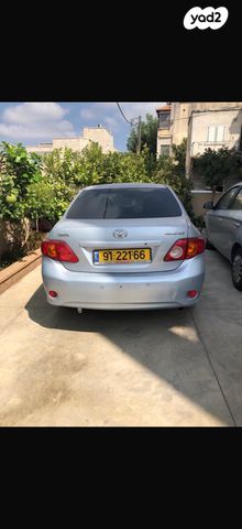 טויוטה קורולה