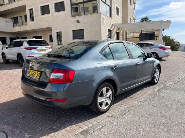 סקודה אוקטביה 
