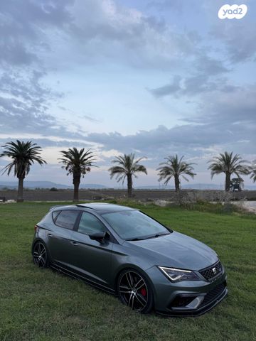 מודעת רכב סיאט לאון