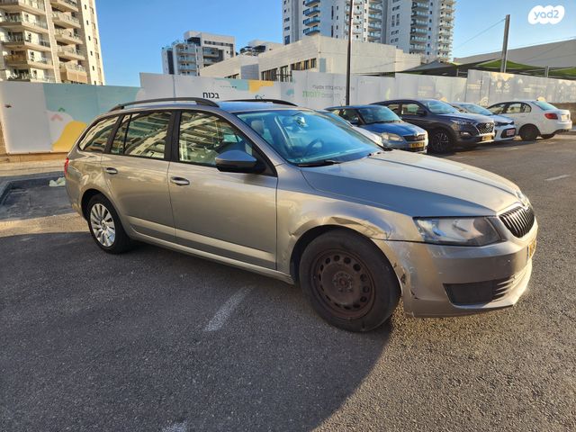 סקודה אוקטביה 