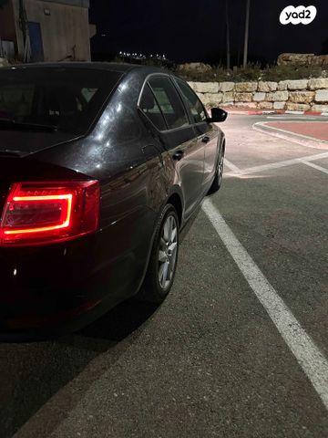 סקודה אוקטביה