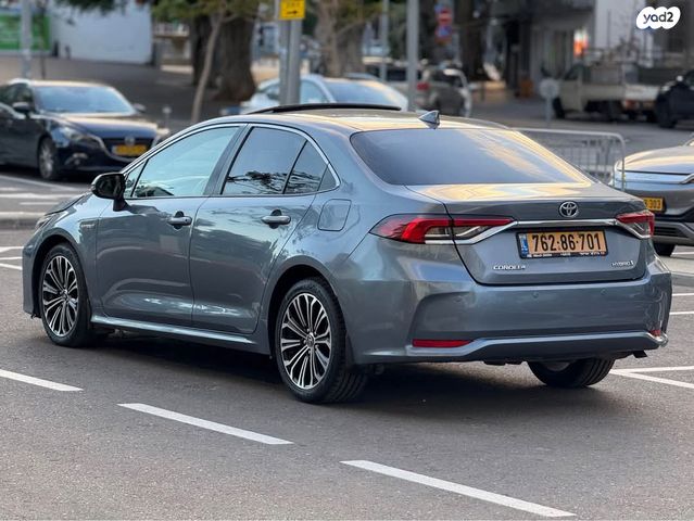 טויוטה קורולה