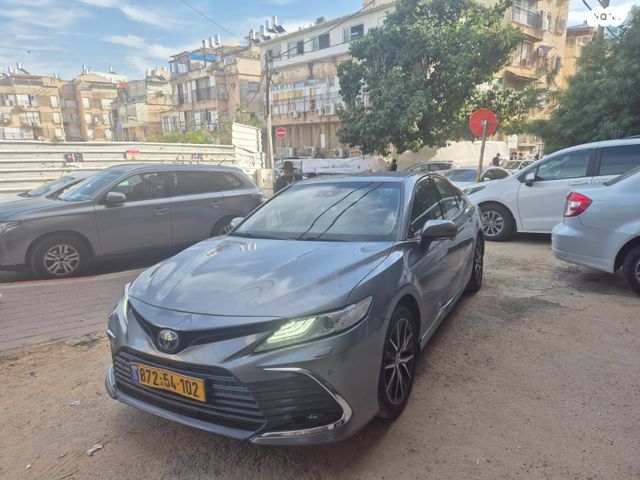 מודעת רכב טויוטה קאמרי