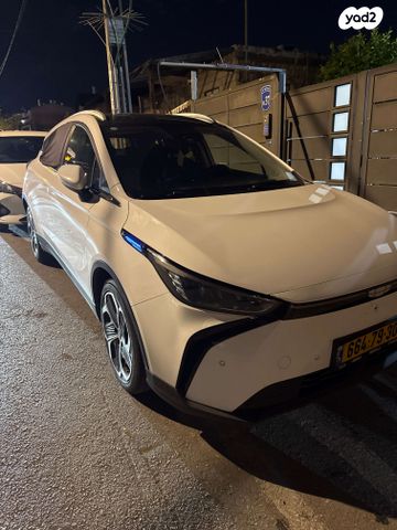 ג׳ילי Geometry C