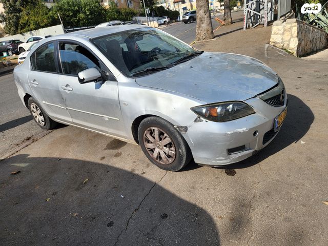 מאזדה 3