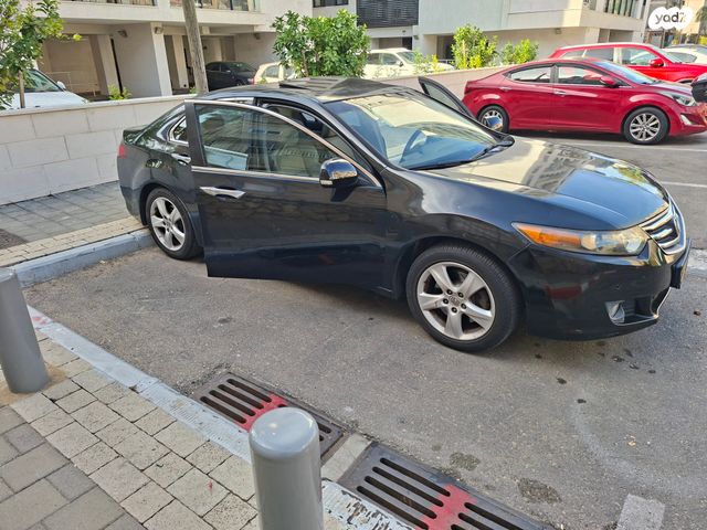 מודעת רכב הונדה אקורד