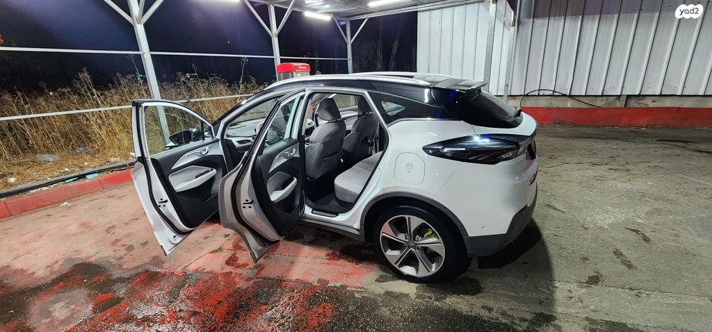 ג׳ילי Geometry C