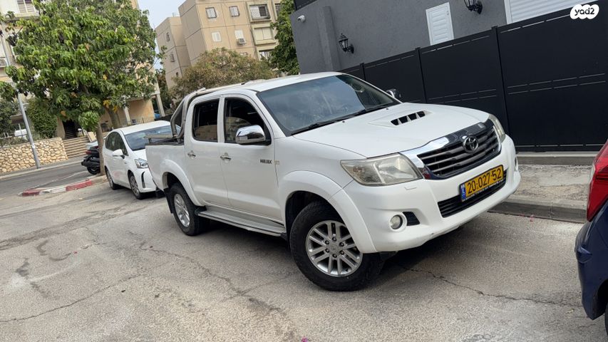 מודעת רכב טויוטה היילקס