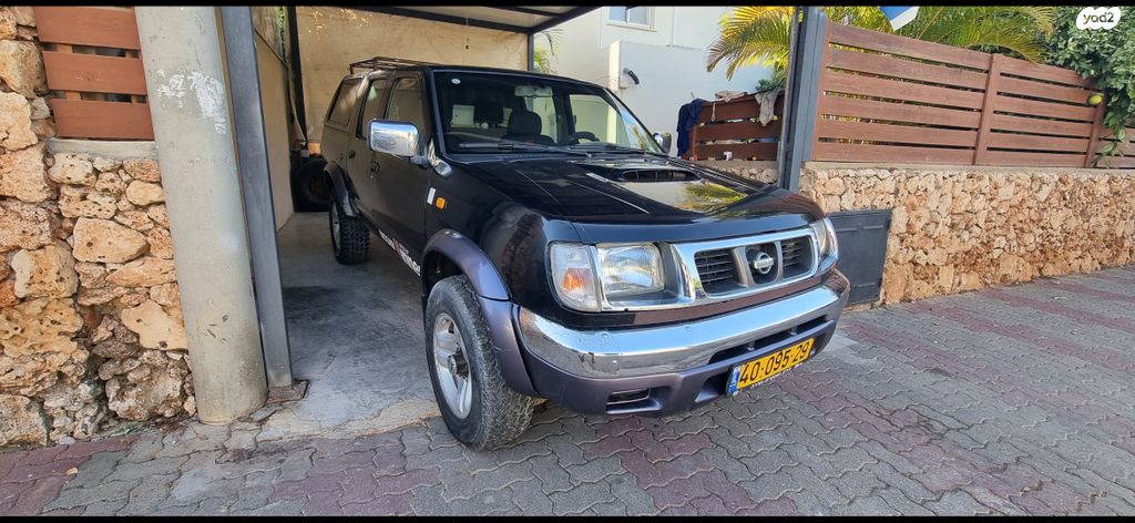 מודעת רכב ניסאן ווינר