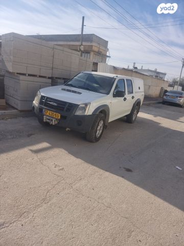 איסוזו די-מקס