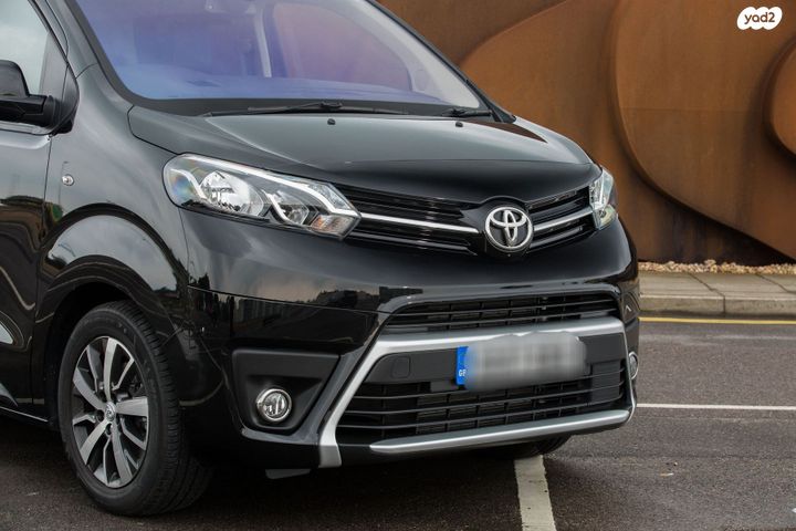 מודעת רכב טויוטה פרואייס