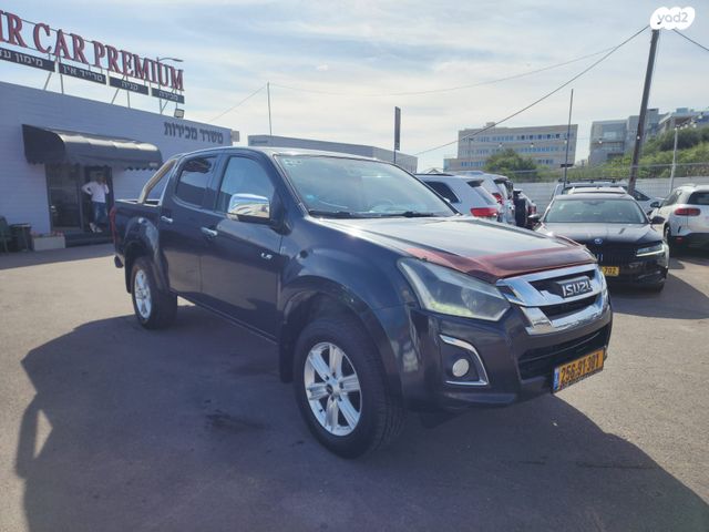 איסוזו די-מקס