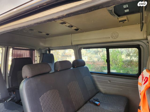 מודעת רכב פולקסווגן טרנספורטר