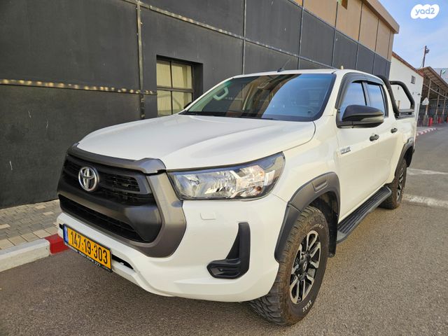 מודעת רכב טויוטה היילקס