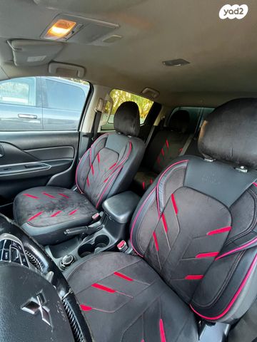 מיצובישי טרייטון / L200