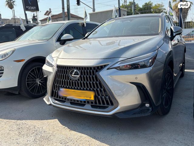 מודעת רכב לקסוס NX