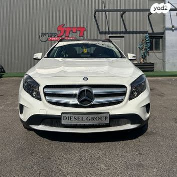 מרצדס-בנץ GLA