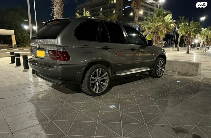 ב מ וו X5