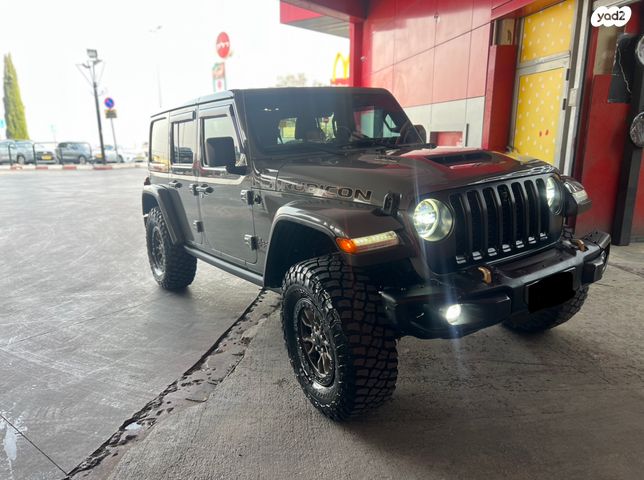 מודעת רכב ג'יפ רנגלר