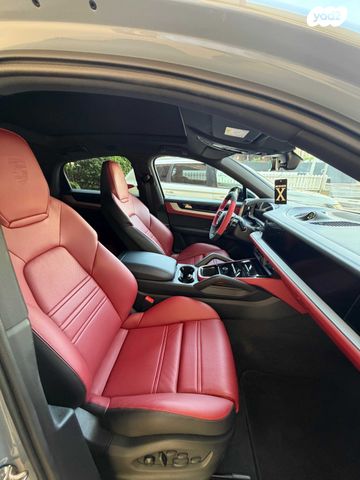 פורשה קאיין