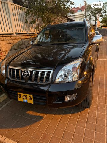 טויוטה לנד קרוזר