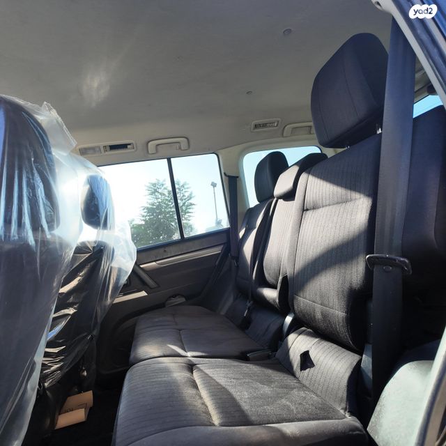 מיצובישי פג'רו