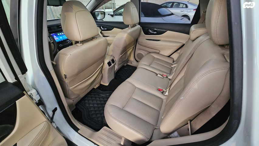 ניסאן אקס טרייל