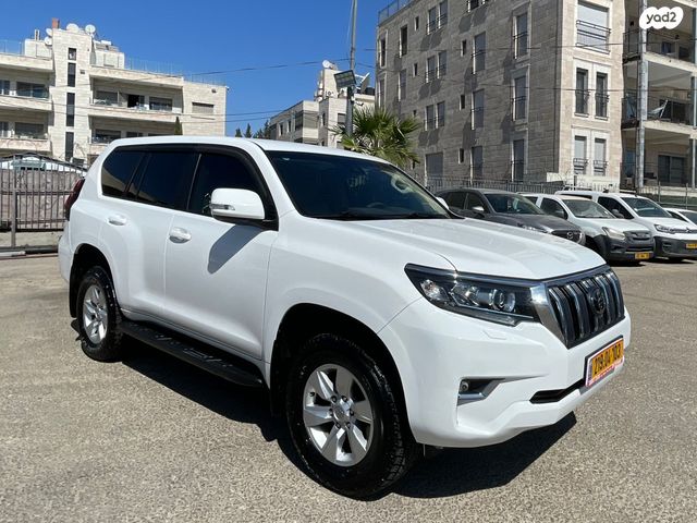 מודעת רכב טויוטה לנד קרוזר