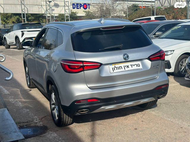 אם ג'י EHS PHEV