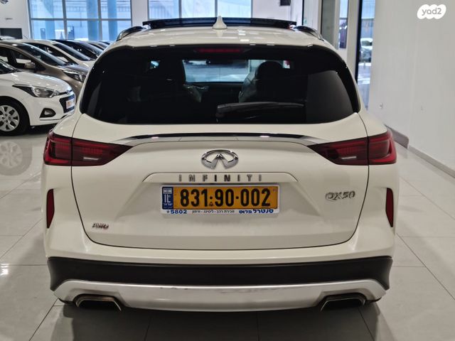 אינפיניטי QX50
