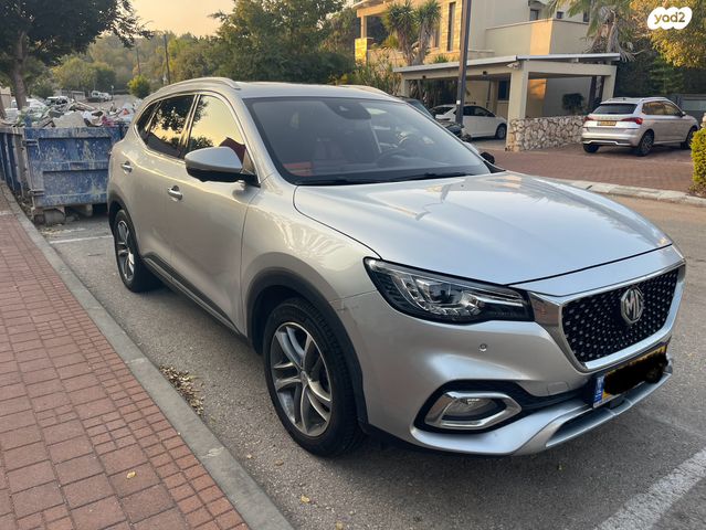 אם ג'י EHS PHEV