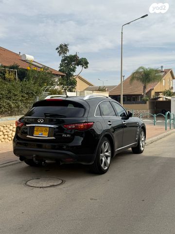 אינפיניטי FX37