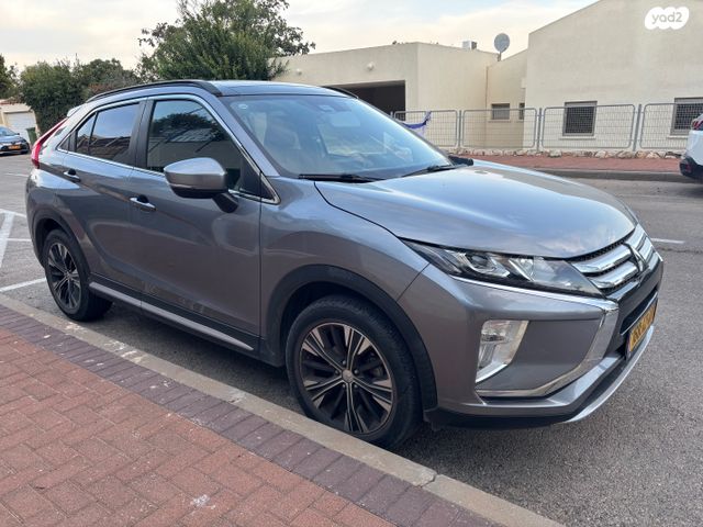 מודעת רכב מיצובישי אקליפס קרוס