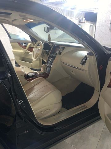 אינפיניטי FX37