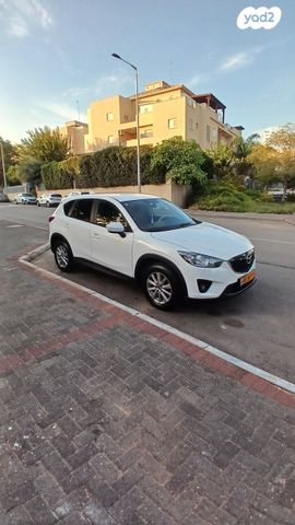 מודעת רכב מאזדה CX-5