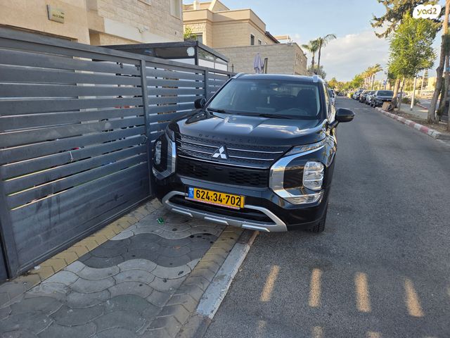 מיצובישי אאוטלנדר